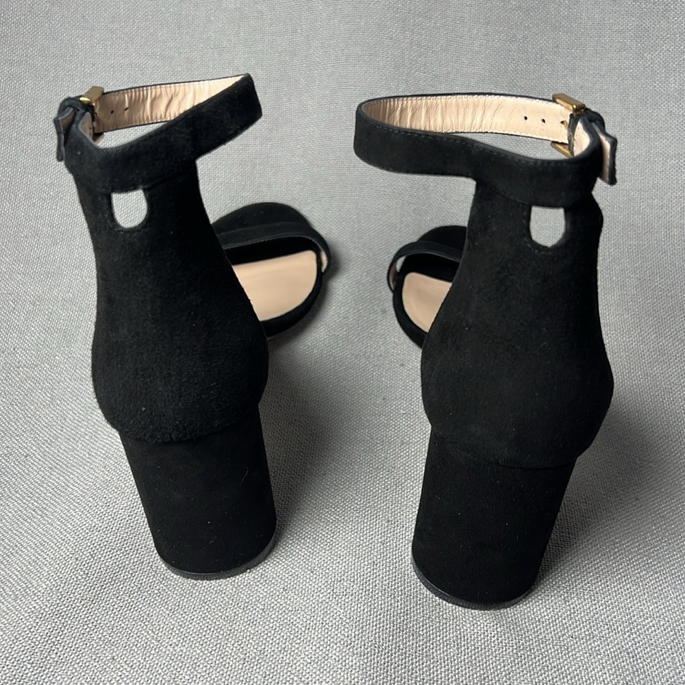 Stuart Weitzman women’s Lessnu Sandal black suede size 10 - Picture 3 of 9